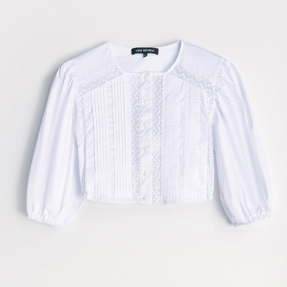 SOLD NWOT White Cotton Cropped Blouse